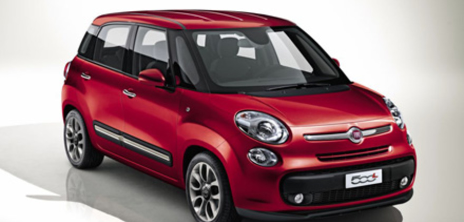 News: Fiat 500L: In der Boeing B767-300 zur Händler-Präsentation