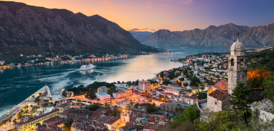 Montenegro: Klettern mit Meeresblick