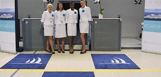 Pro Sky fliegt VIP-Gäste zur Taufe der Superyacht Le Soléal