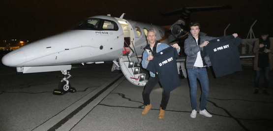 Picture of the month: Flying DJ duo in style!